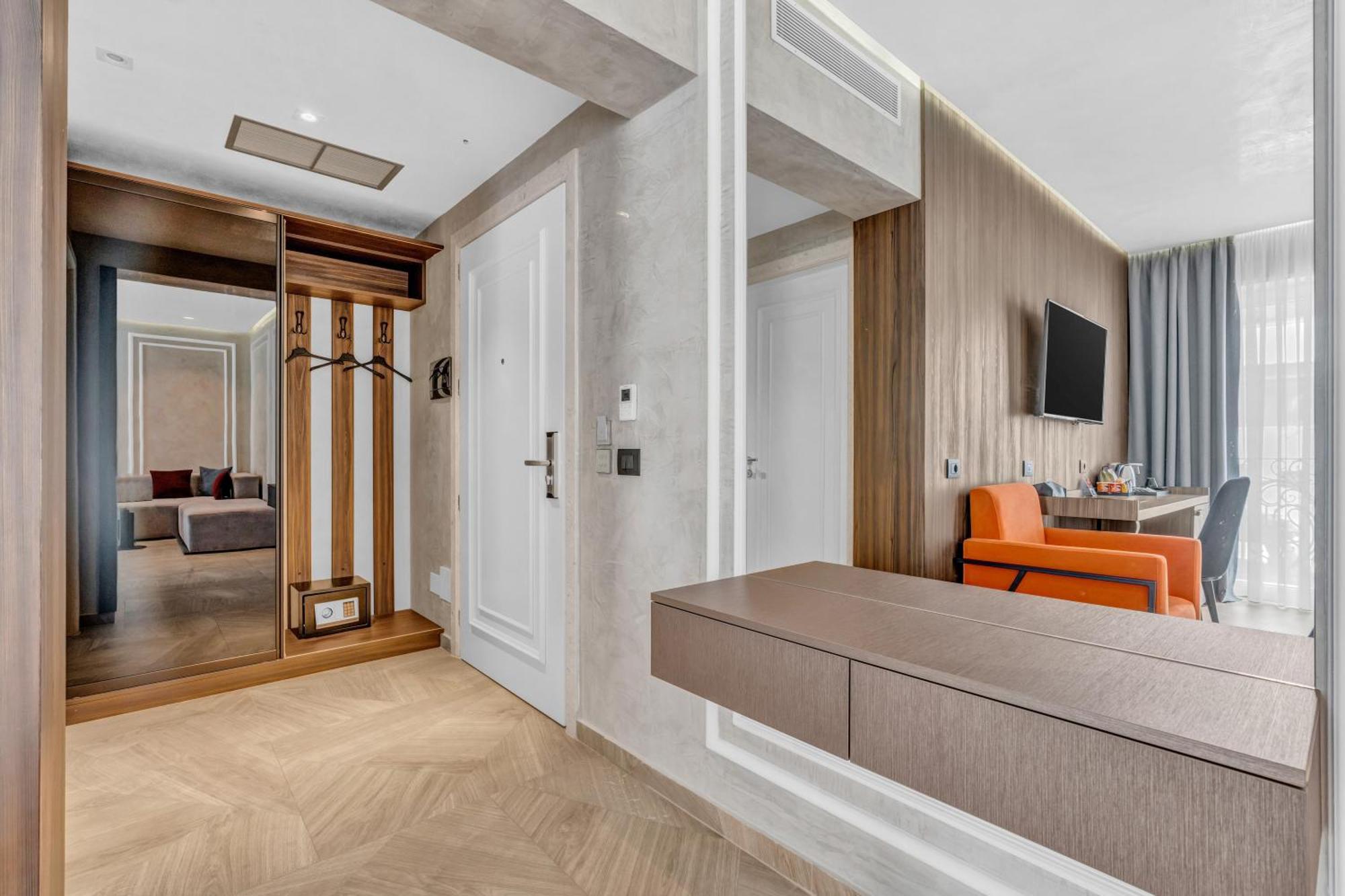 Hotel Plaza Berat Zewnętrze zdjęcie